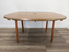 DINING TABLE Schreiber