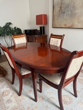 Grange unfoldable dining table